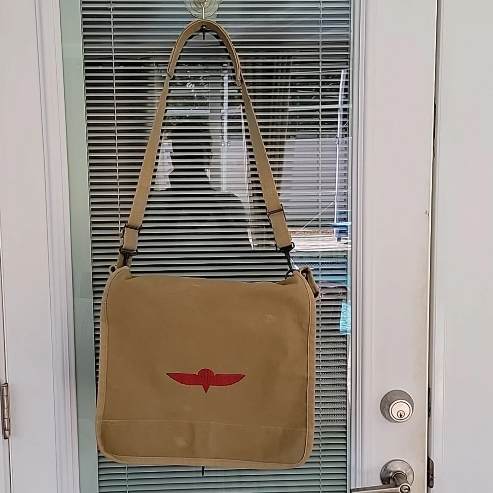 Banana Republic Heavy Canvas Paratrooper Messenger Bag